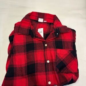 Old navy red and black plaid button down flannel NWT size large
